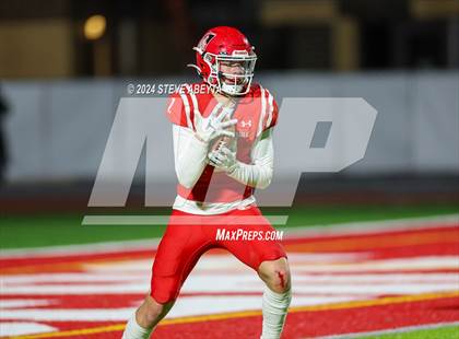 Thumbnail 2 in Legend @ Regis Jesuit photogallery.