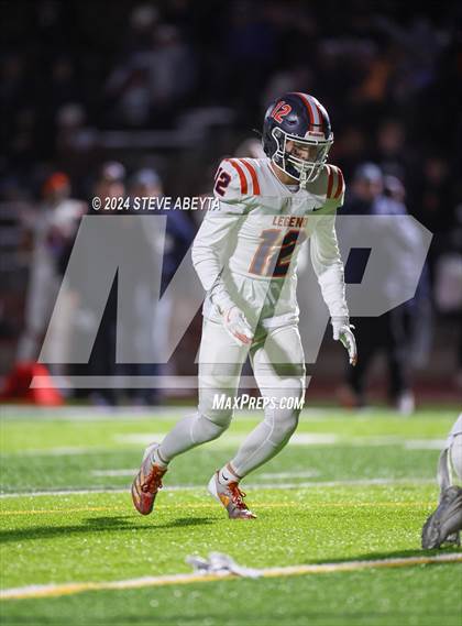 Thumbnail 3 in Legend @ Regis Jesuit photogallery.