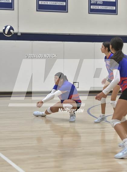 Thumbnail 1 in Penasco @ McCurdy photogallery.
