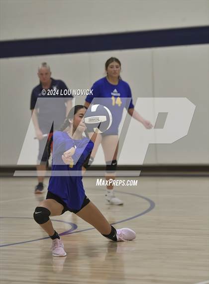 Thumbnail 3 in Penasco @ McCurdy photogallery.