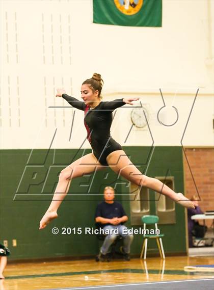 Thumbnail 1 in Skyline vs. Newport, Woodinville, Eastlake photogallery.