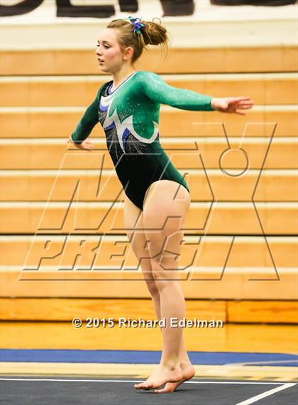 Thumbnail 3 in Skyline vs. Newport, Woodinville, Eastlake photogallery.
