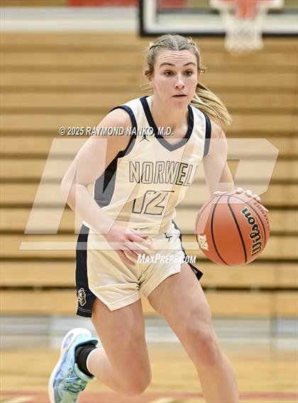Thumbnail 1 in Norwell vs Huntington North (Holiday Shootout)  photogallery.