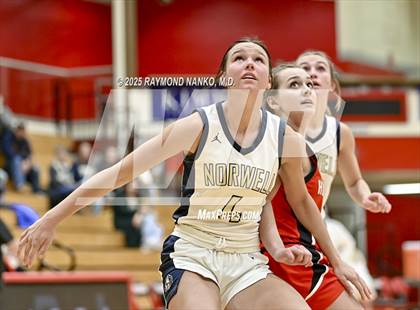 Thumbnail 3 in Norwell vs Huntington North (Holiday Shootout)  photogallery.