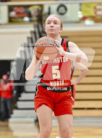 Thumbnail 1 in Norwell vs Huntington North (Holiday Shootout)  photogallery.