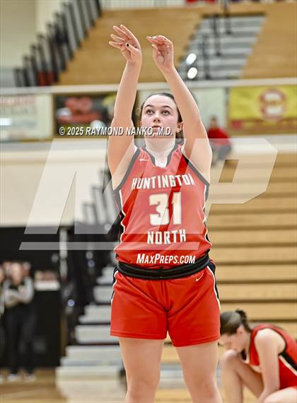 Thumbnail 1 in Norwell vs Huntington North (Holiday Shootout)  photogallery.