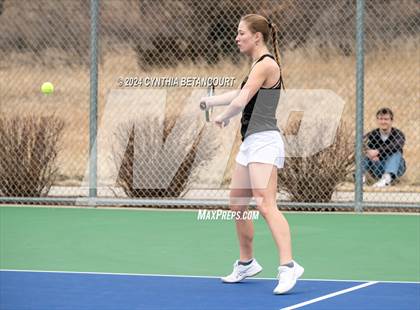 Thumbnail 3 in Arapahoe vs Mountain Vista photogallery.
