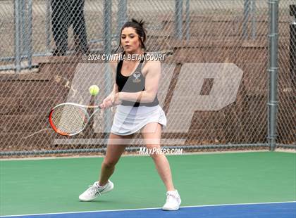 Thumbnail 2 in Arapahoe vs Mountain Vista photogallery.
