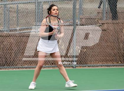 Thumbnail 1 in Arapahoe vs Mountain Vista photogallery.