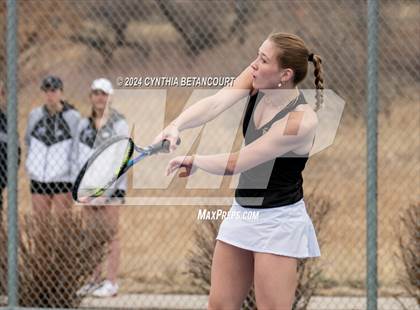 Thumbnail 1 in Arapahoe vs Mountain Vista photogallery.