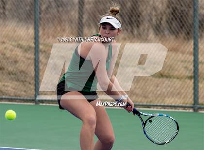 Thumbnail 1 in Arapahoe vs Mountain Vista photogallery.