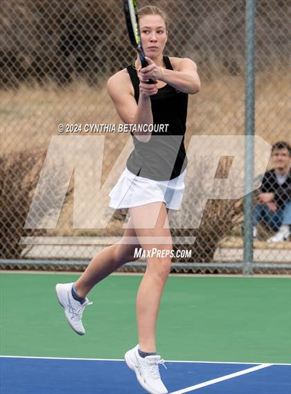 Thumbnail 1 in Arapahoe vs Mountain Vista photogallery.