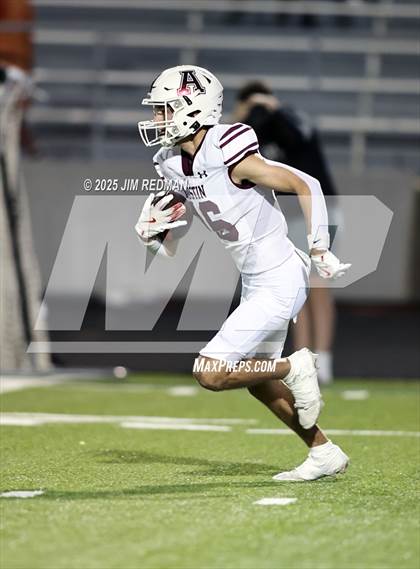 Thumbnail 3 in Austin @ Bowie photogallery.