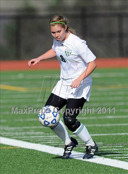 Thumbnail 2 in Chazy vs. Remsen (NYSPHSAA Class D Semifinal) photogallery.