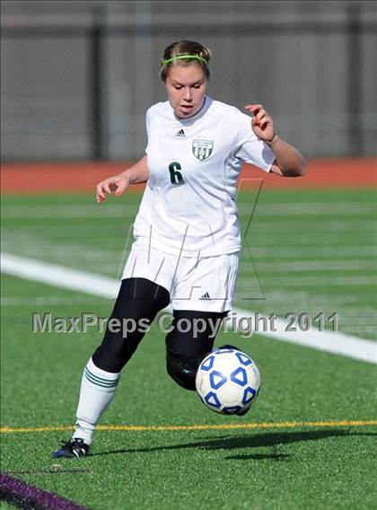 Thumbnail 1 in Chazy vs. Remsen (NYSPHSAA Class D Semifinal) photogallery.
