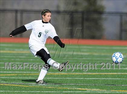 Thumbnail 1 in Chazy vs. Remsen (NYSPHSAA Class D Semifinal) photogallery.