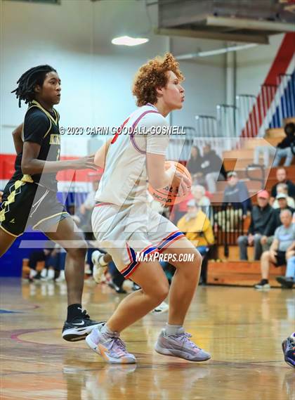 Thumbnail 3 in Kinston @ West Carteret photogallery.