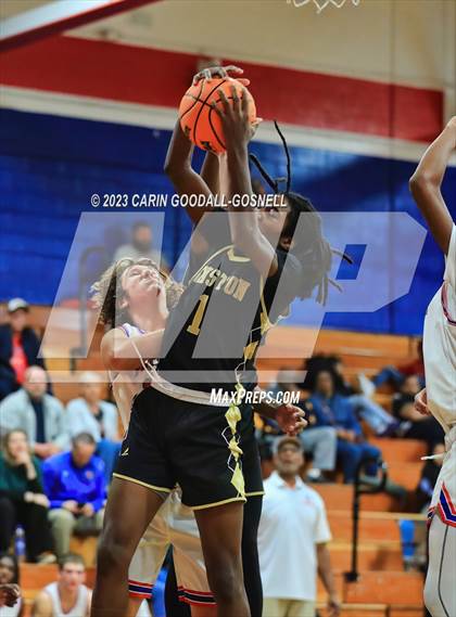 Thumbnail 3 in Kinston @ West Carteret photogallery.