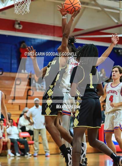 Thumbnail 3 in Kinston @ West Carteret photogallery.