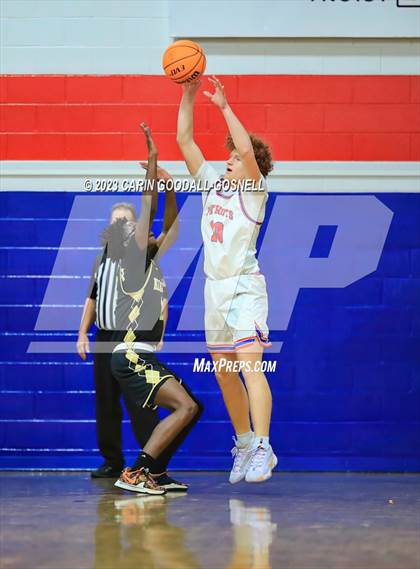 Thumbnail 1 in Kinston @ West Carteret photogallery.