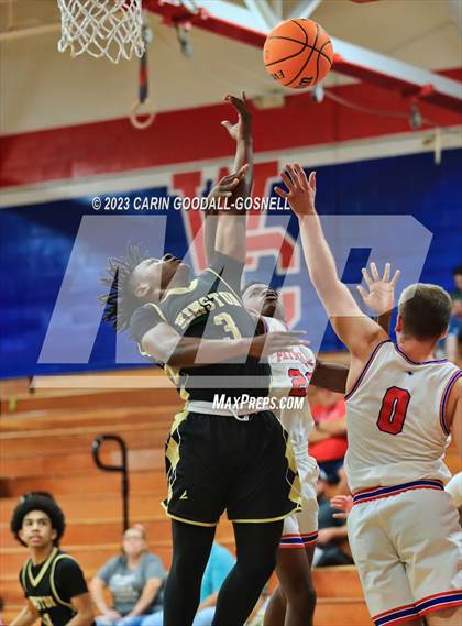 Thumbnail 1 in Kinston @ West Carteret photogallery.