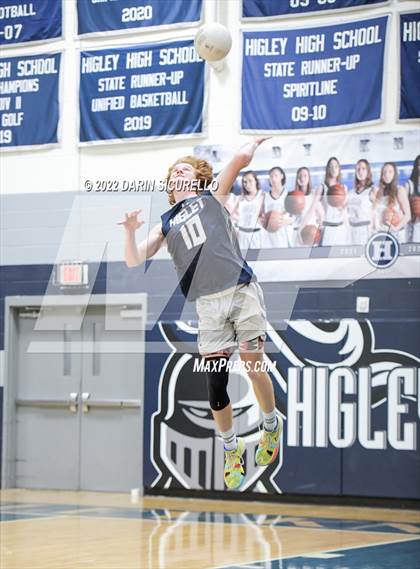 Thumbnail 2 in Higley vs Desert Vista (Higley Invitational - Final) photogallery.