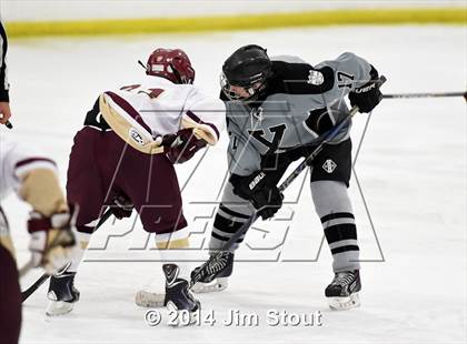 Thumbnail 2 in Xavier vs. Iona Prep (Carrano Cup Quarterfinal) photogallery.