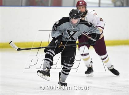 Thumbnail 3 in Xavier vs. Iona Prep (Carrano Cup Quarterfinal) photogallery.