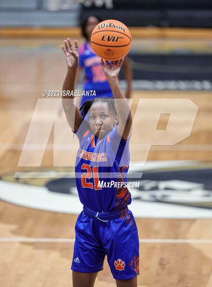 Thumbnail 2 in Purnell Swett vs. Whiteville (2023 Robeson County Shootout) photogallery.