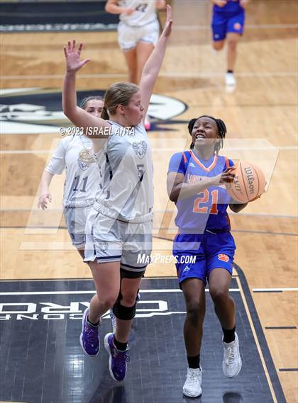 Thumbnail 2 in Purnell Swett vs. Whiteville (2023 Robeson County Shootout) photogallery.
