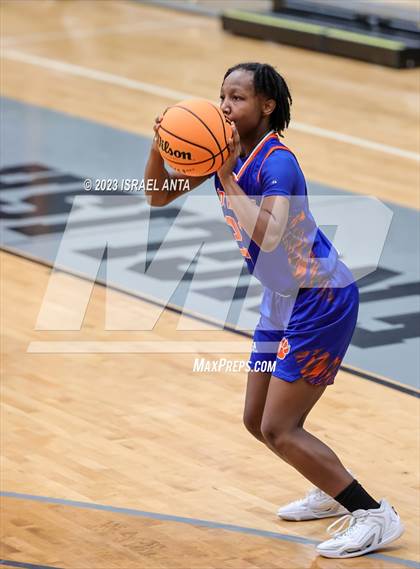 Thumbnail 2 in Purnell Swett vs. Whiteville (2023 Robeson County Shootout) photogallery.