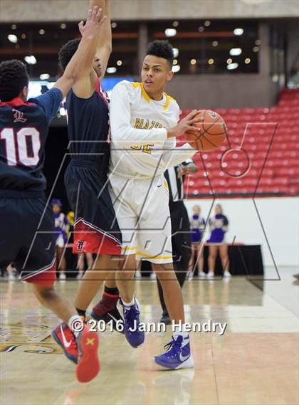 Thumbnail 3 in Durango @ Liberty (Big City Showdown) photogallery.