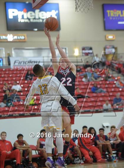 Thumbnail 2 in Durango @ Liberty (Big City Showdown) photogallery.