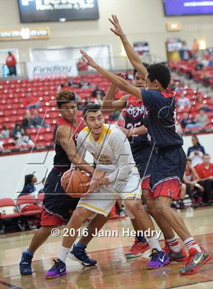 Thumbnail 3 in Durango @ Liberty (Big City Showdown) photogallery.