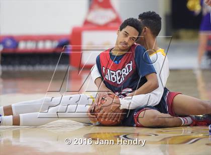 Thumbnail 2 in Durango @ Liberty (Big City Showdown) photogallery.