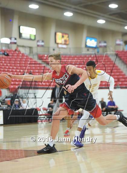 Thumbnail 3 in Durango @ Liberty (Big City Showdown) photogallery.