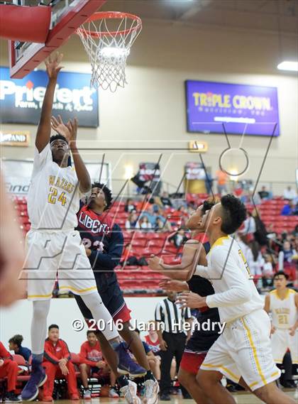Thumbnail 1 in Durango @ Liberty (Big City Showdown) photogallery.