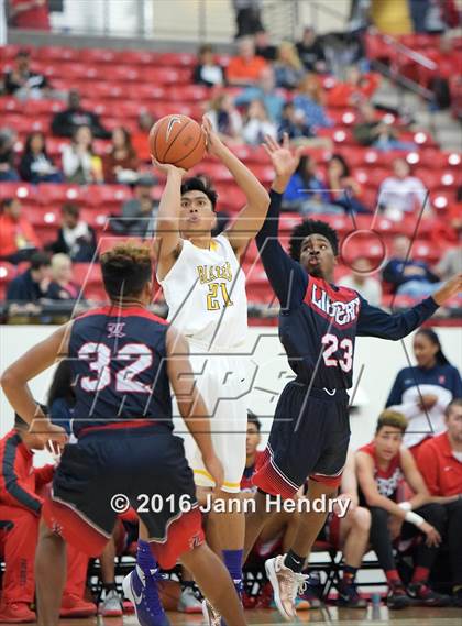 Thumbnail 1 in Durango @ Liberty (Big City Showdown) photogallery.