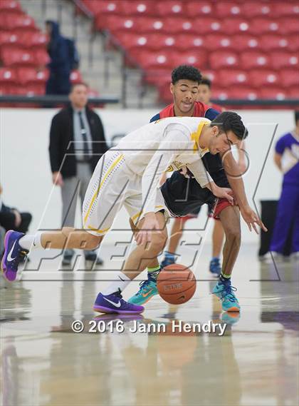 Thumbnail 1 in Durango @ Liberty (Big City Showdown) photogallery.