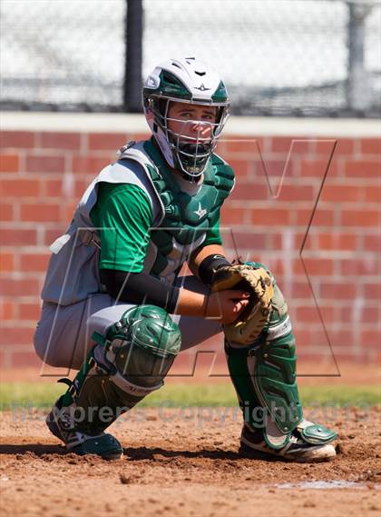 Thumbnail 3 in De La Salle @ St. Mary's (Game 1) photogallery.