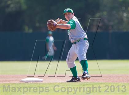 Thumbnail 1 in De La Salle @ St. Mary's (Game 1) photogallery.