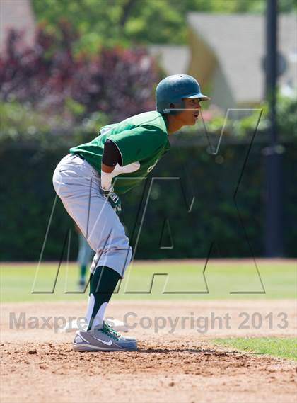 Thumbnail 3 in De La Salle @ St. Mary's (Game 1) photogallery.