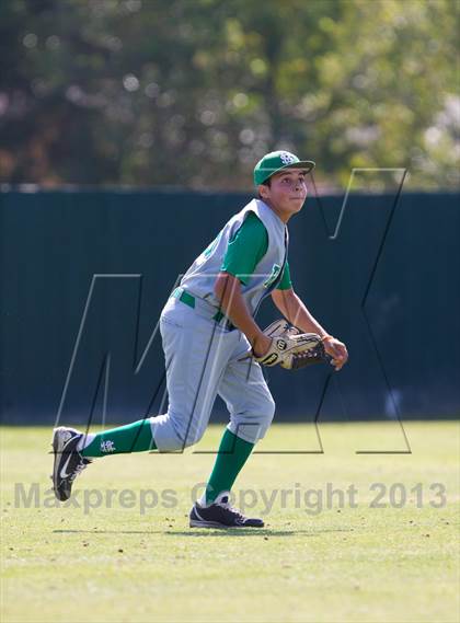 Thumbnail 1 in De La Salle @ St. Mary's (Game 1) photogallery.