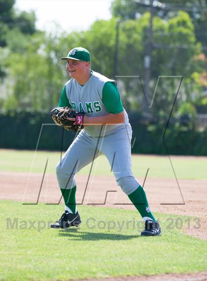 Thumbnail 3 in De La Salle @ St. Mary's (Game 1) photogallery.