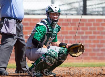 Thumbnail 2 in De La Salle @ St. Mary's (Game 1) photogallery.