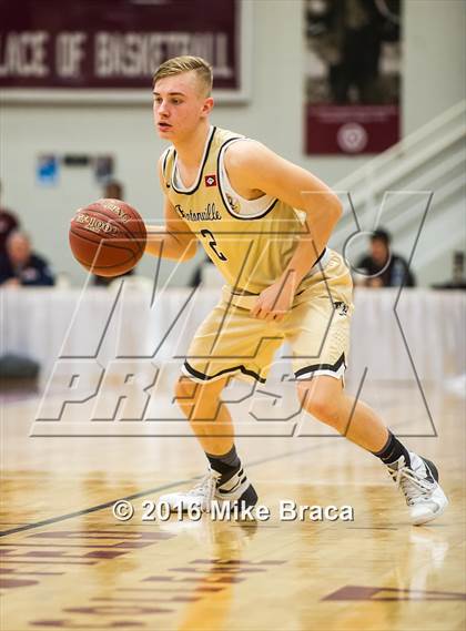 Thumbnail 3 in Bentonville vs St. Anthony (Spalding Hoophall Classic) photogallery.