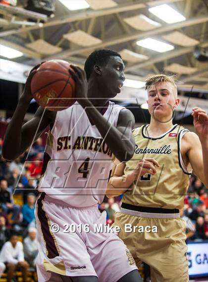 Thumbnail 2 in Bentonville vs St. Anthony (Spalding Hoophall Classic) photogallery.