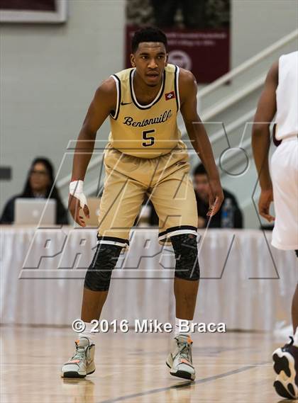 Thumbnail 1 in Bentonville vs St. Anthony (Spalding Hoophall Classic) photogallery.