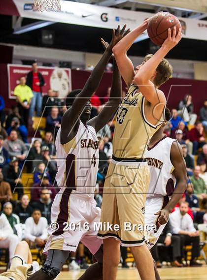 Thumbnail 2 in Bentonville vs St. Anthony (Spalding Hoophall Classic) photogallery.