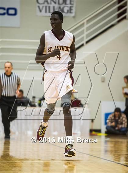 Thumbnail 1 in Bentonville vs St. Anthony (Spalding Hoophall Classic) photogallery.